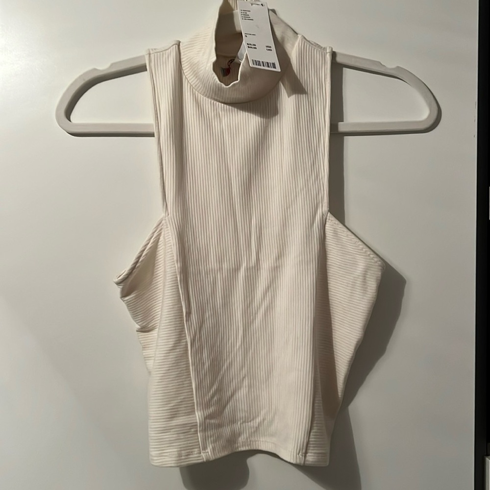 So adorable nwt Anthropologie woman top